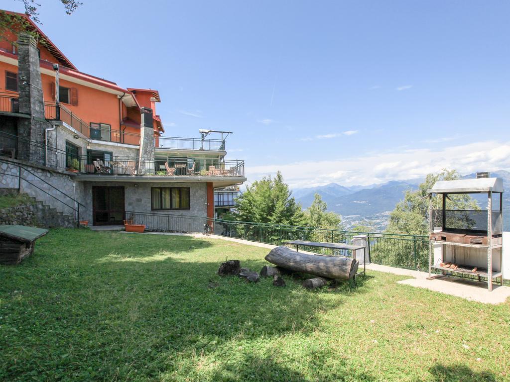 Hotel Funivia Laveno-Mombello Exterior foto