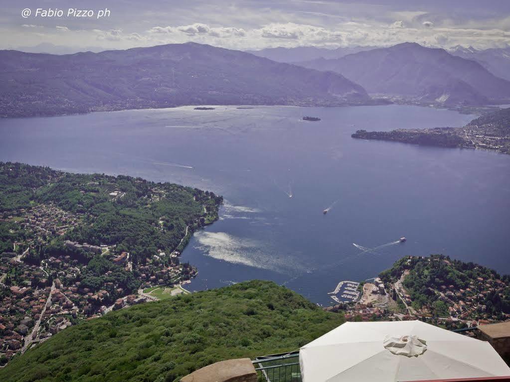 Hotel Funivia Laveno-Mombello Exterior foto